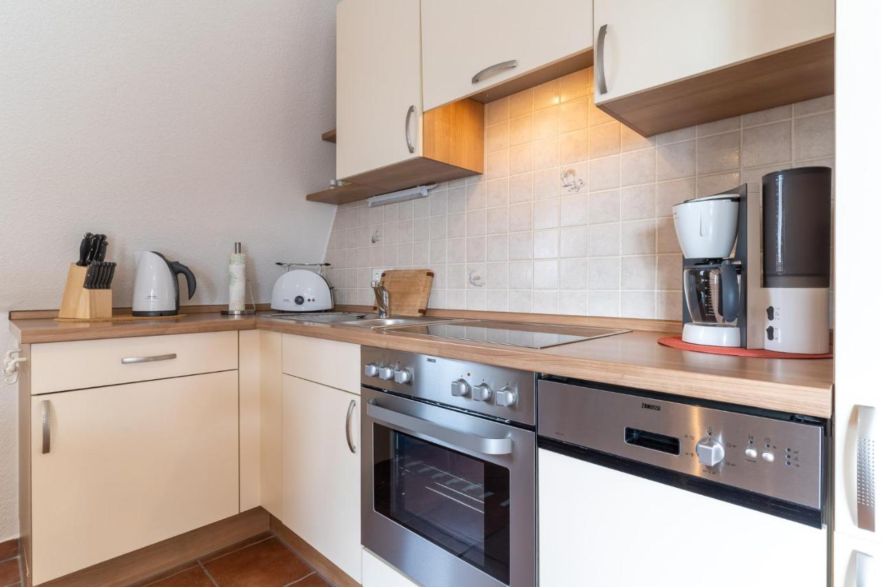 Deichgraf Apartment Busum Bagian luar foto
