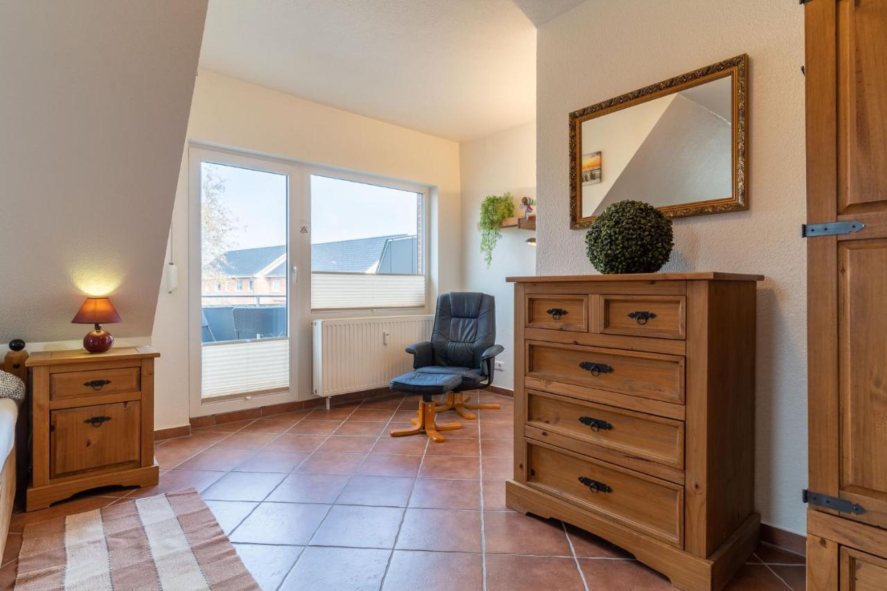 Deichgraf Apartment Busum Bagian luar foto
