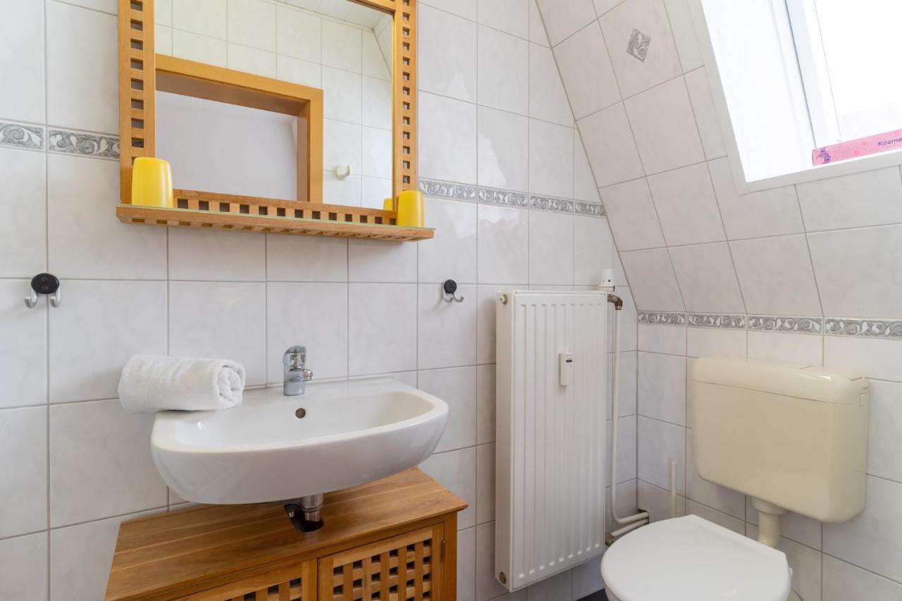 Deichgraf Apartment Busum Bagian luar foto